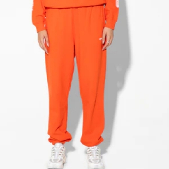 Halfdays Ski Club Orange Sweatpants Sweats - Picture 12 of 12